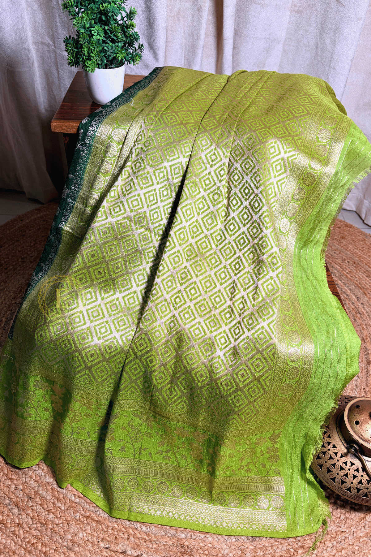 Banaras Georgette Saree - Image 2